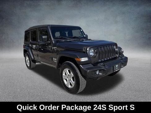 Used 2019 Jeep Wrangler Unlimited Sport S image 9