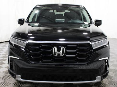 Used 2025 Honda Pilot EX-L image 37
