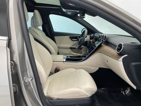 Used 2024 Mercedes-Benz C 300 Sedan image 17