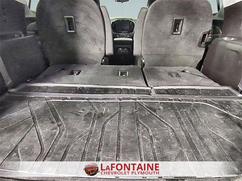 Certified 2020 Chevrolet Traverse LT image 24