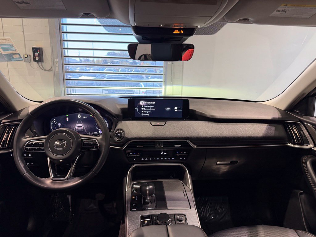 Used 2024 MAZDA CX-90 Plug-In Hybrid w/ Premium Pkg AWD/4WD image 37