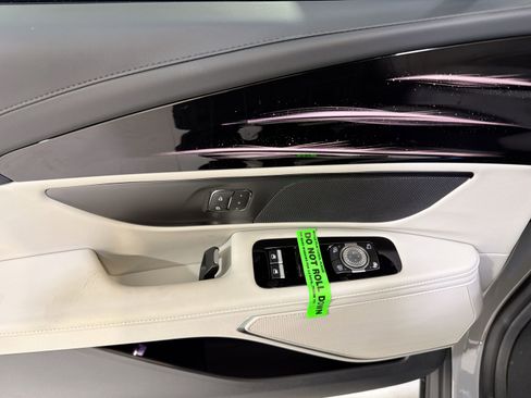 New 2026 Lincoln Nautilus Premier image 12