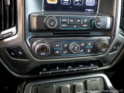 Used 2017 Chevrolet Silverado 1500 LT w/ All Star Edition image 18