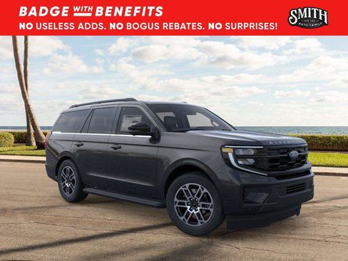 New 2025 Ford Expedition Active image 8