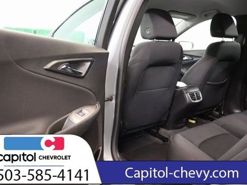 Used 2024 Chevrolet Malibu LT image 30