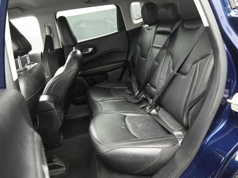 Used 2019 Jeep Compass Limited image 15