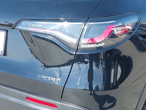 Certified 2024 Honda HR-V Sport image 34