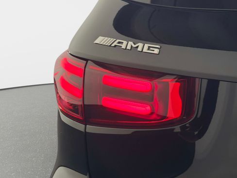 Used 2026 Mercedes-Benz GLB 35 AMG 4MATIC image 14
