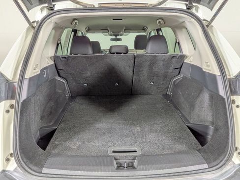 Used 2021 Nissan Rogue S image 10