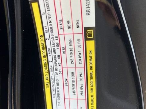 Used 2024 Chrysler Pacifica Limited FWD image 26