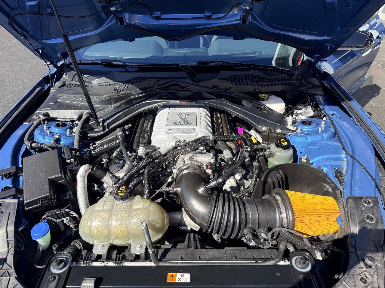 Used 2020 Ford Mustang Shelby GT500 w/ Carbon Fiber Track Pack RWD image 36