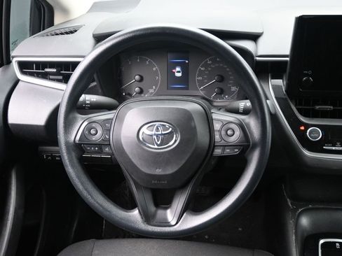 Used 2024 Toyota Corolla LE image 20