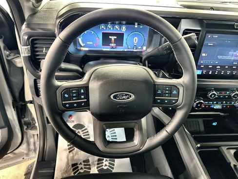 New 2026 Ford F350 Lariat AWD/4WD image 17