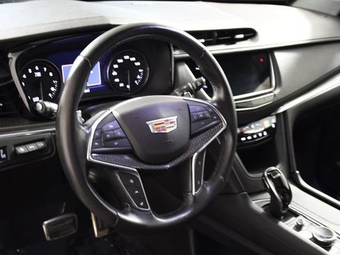 Used 2021 Cadillac XT5 Sportv AWD/4WD image 13