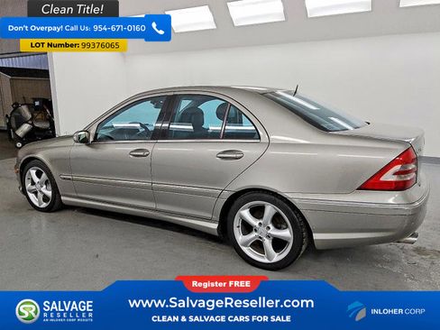 Used 2006 Mercedes-Benz C 230 Sedan image 3