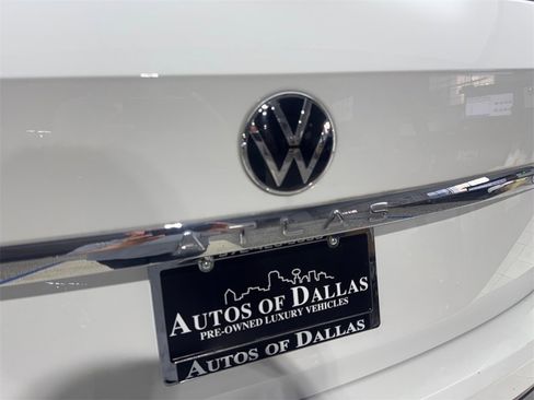 Used 2023 Volkswagen Atlas SE w/ Panoramic Sunroof Package image 18