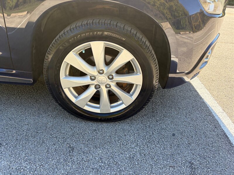 Used 2012 Mitsubishi Outlander Sport SE FWD image 28
