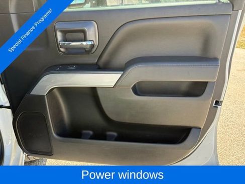 Used 2018 Chevrolet Silverado 1500 LT image 28