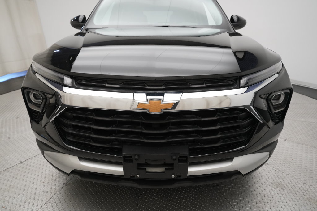 Used 2025 Chevrolet TrailBlazer LT AWD/4WD image 21