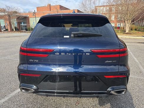 New 2026 Genesis GV70 3.5T Sport Prestige image 7