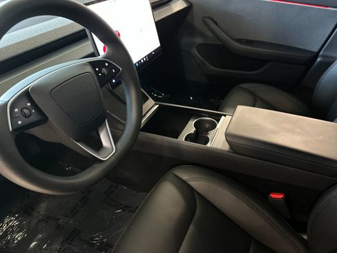 Used 2025 Tesla Model 3 Long Range RWD image 12