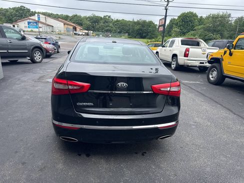 Used 2015 Kia Cadenza Premium w/ Technology Package FWD image 7