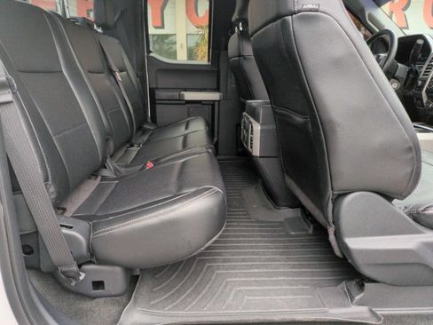 Used 2017 Ford F350 Lariat RWD image 13