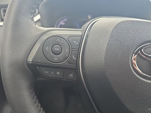 Used 2024 Toyota RAV4 SE image 20