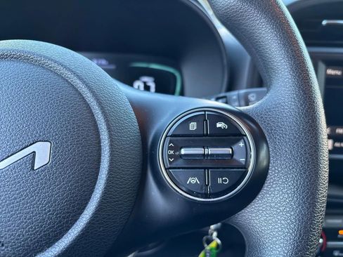 Used 2024 Kia Soul LX w/ Option Group 015 image 15