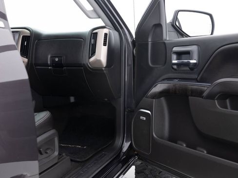 Used 2016 GMC Sierra 1500 Denali w/ Enhanced Driver Alert Package image 32