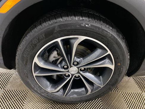 Used 2023 Buick Encore GX Select image 10