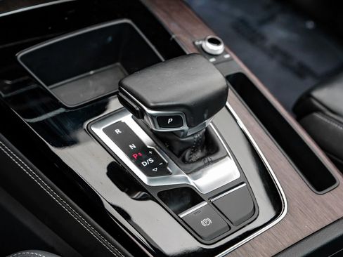 Used 2023 Audi Q5 2.0T Premium Plus image 29