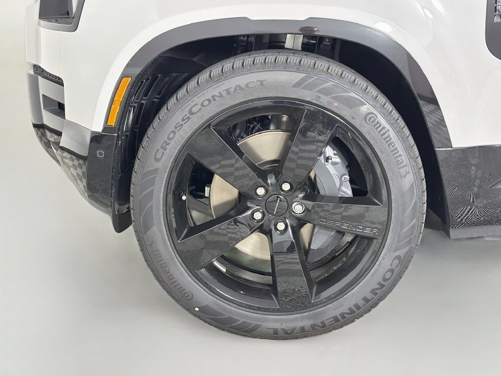New 2026 Land Rover Defender 110 X-Dynamic SE AWD/4WD image 33