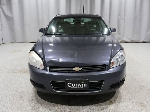 Used 2010 Chevrolet Impala LT w/ Luxury Edition Package image 7