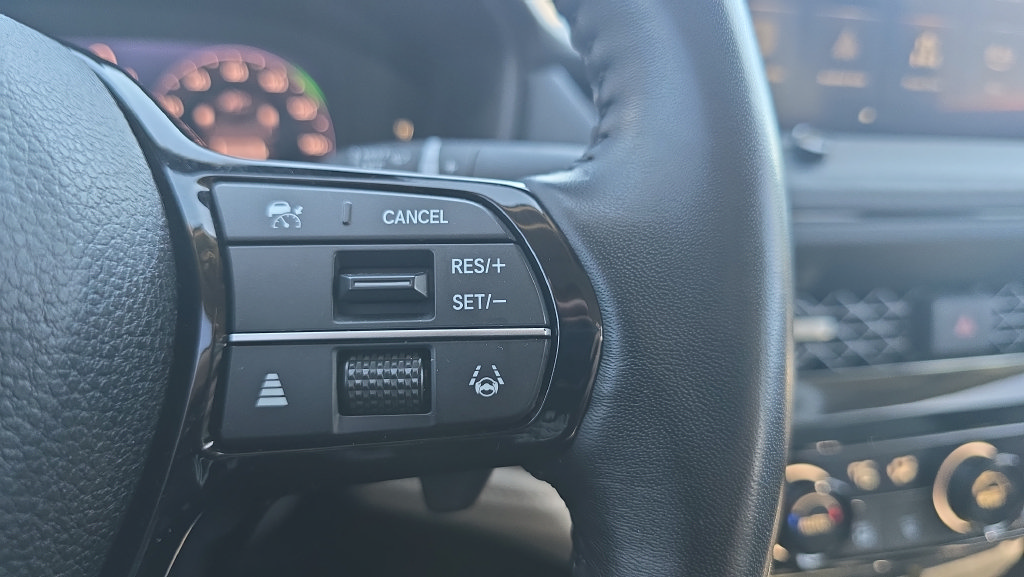 Used 2024 Honda Accord Touring image 29