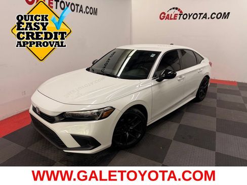 Used 2022 Honda Civic Sport image 1