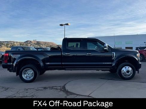 Certified 2022 Ford F450 Platinum w/ FX4 Off-Road Package image 6