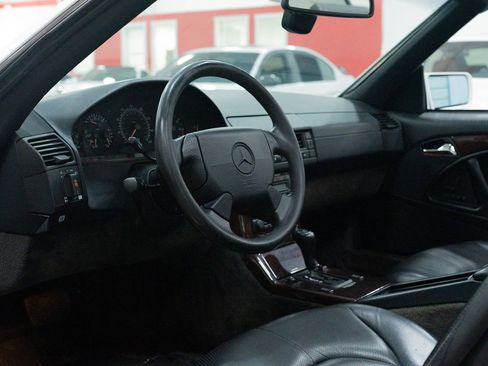 Used 1997 Mercedes-Benz SL 500 image 15