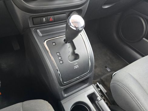 Used 2015 Jeep Patriot Sport image 19