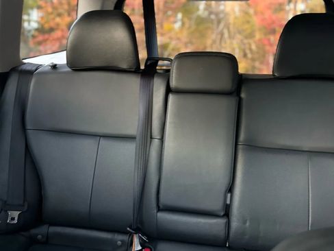 Used 2011 Subaru Forester 2.5X Touring image 15