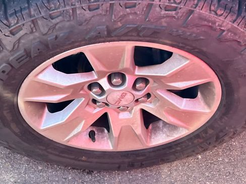 Used 2015 GMC Canyon SLE w/ SLE Convenience Package image 22