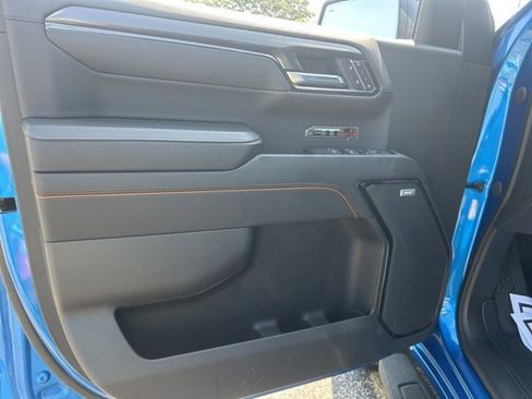 Used 2024 GMC Sierra 1500 AT4 w/ AT4 Premium Package image 11