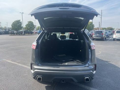 Used 2022 Ford Edge ST w/ Equipment Group 401A image 12