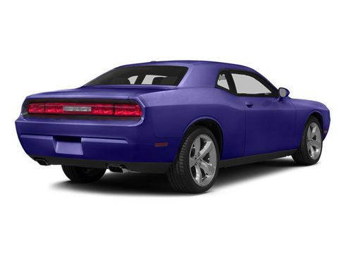 Used 2014 Dodge Challenger R/T image 2