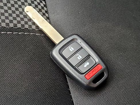 Used 2021 Honda Civic LX image 32