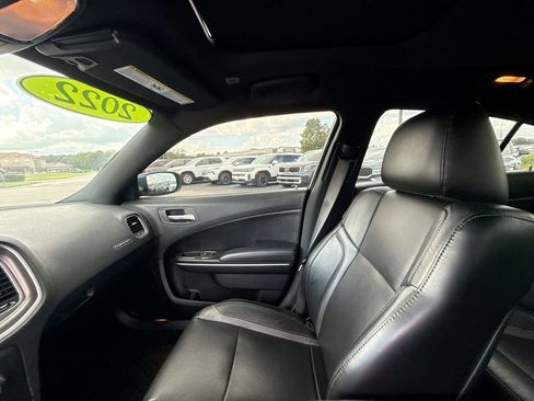 Used 2022 Dodge Charger SXT w/ Leather Interior Group RWD image 30