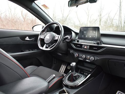 Used 2020 Kia Forte GT image 35