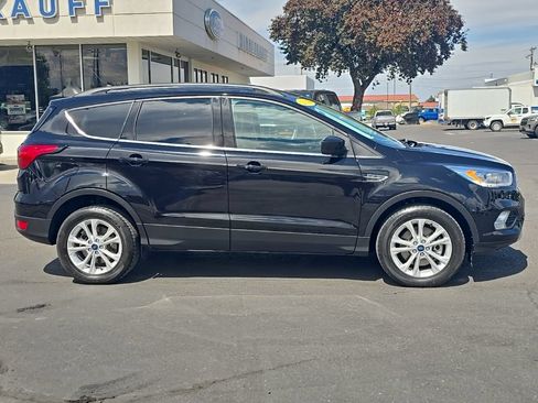 Used 2019 Ford Escape SEL AWD/4WD image 2