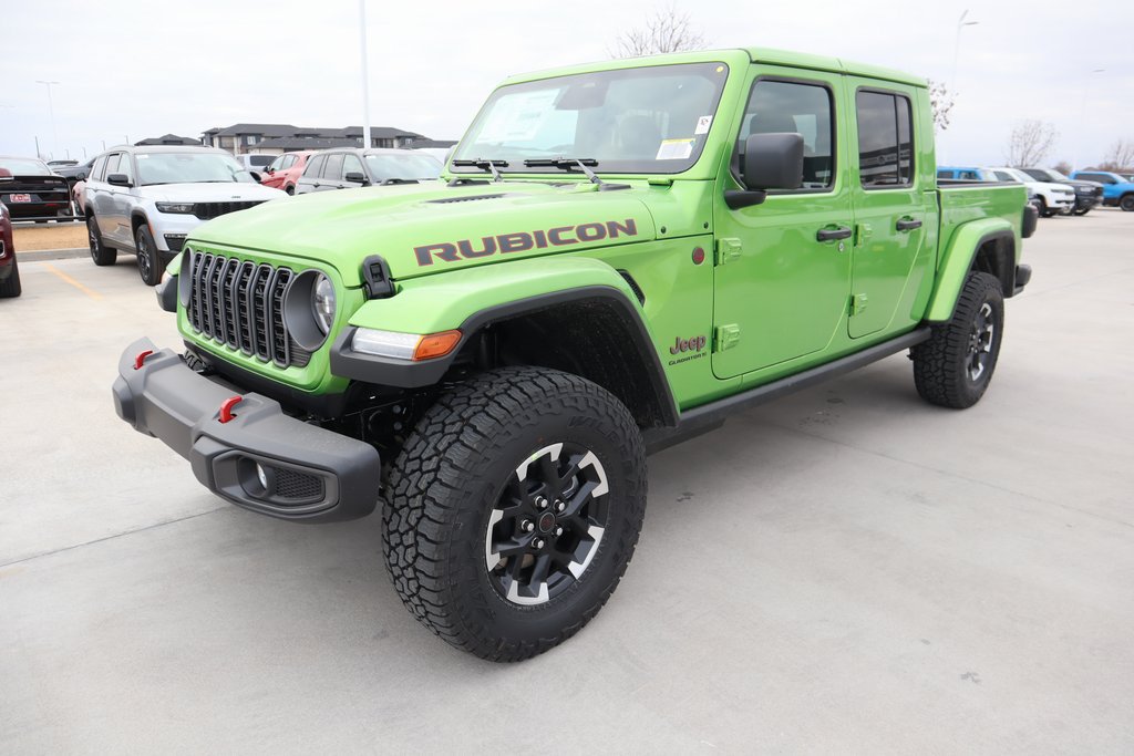 New 2026 Jeep Gladiator Rubicon w/ Steel Power Dome Hood Package AWD/4WD image 10
