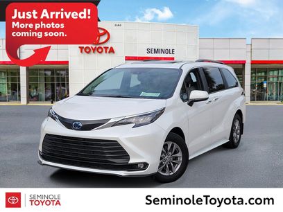 Used 2025 Toyota Sienna XLE w/ XLE Plus Package